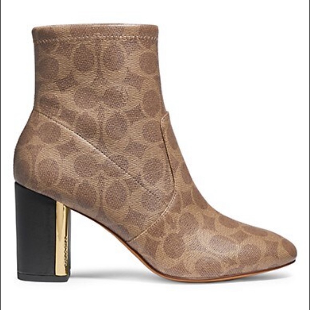 Coach boots